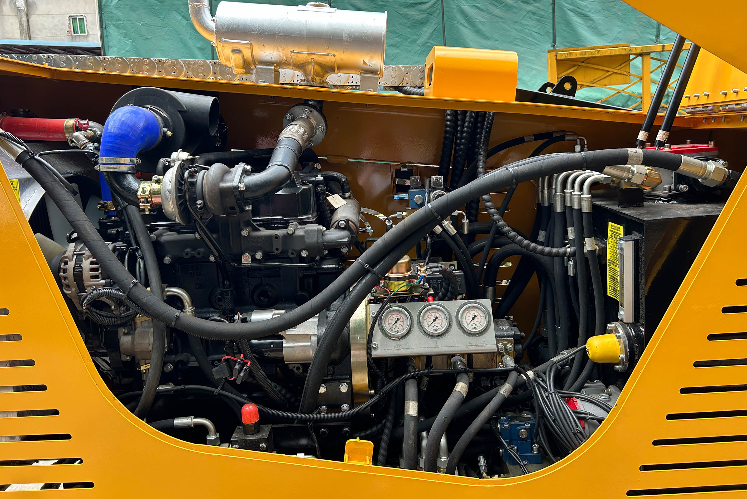 Двигатель установки ГНБ Drillto ZT-6 Двигатель установки ГНБ Drillto ZT-6